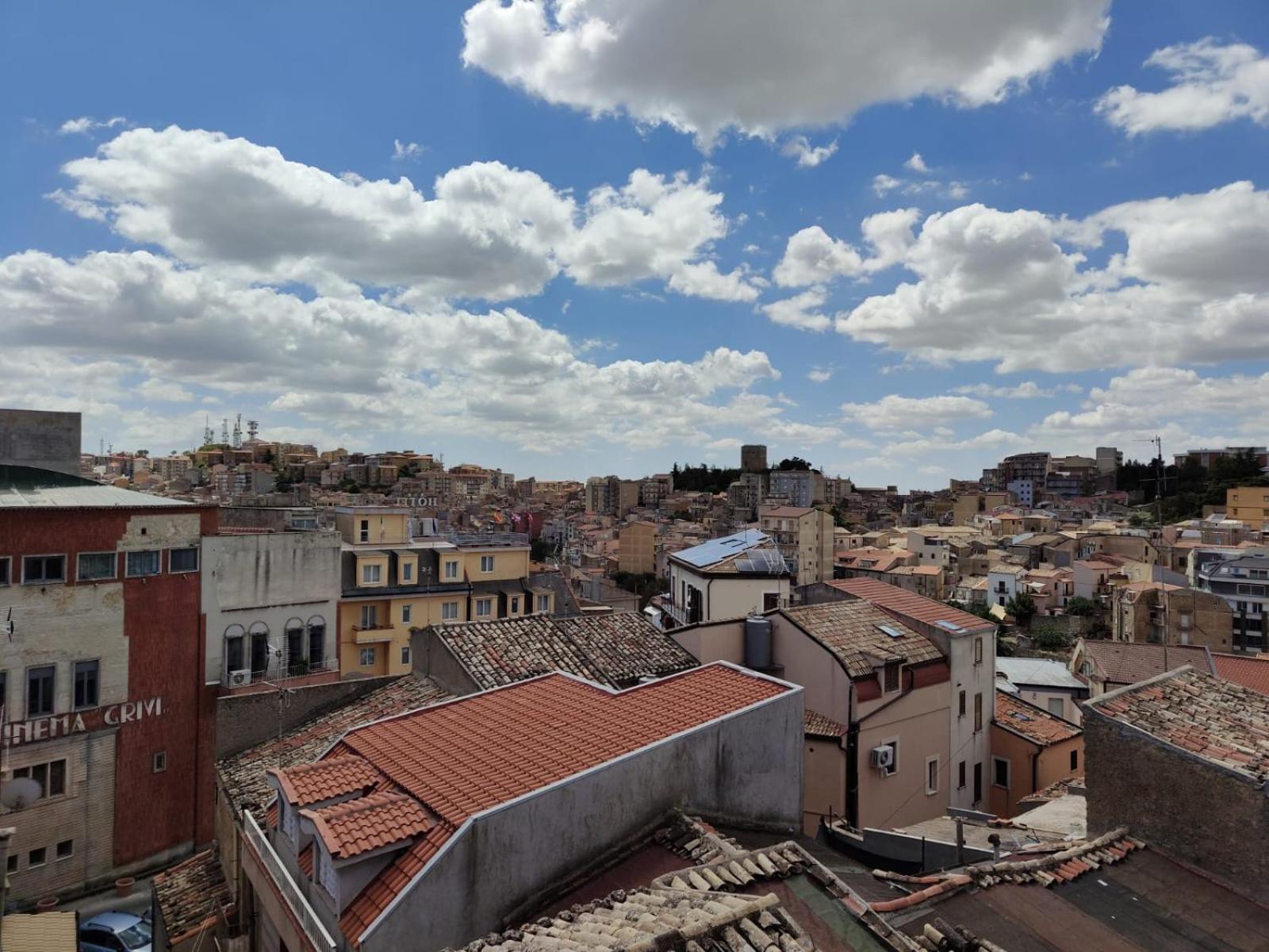 Centro Sicilia Rooms-Suites & Terrace เอนนา ภายนอก รูปภาพ